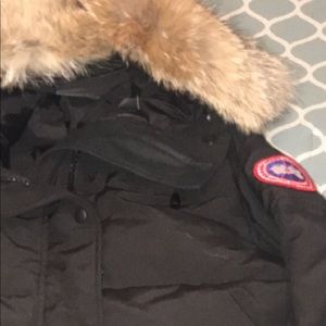 Canda goose long skinny fit  jacket, condition new